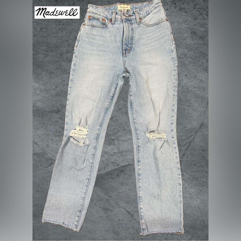 Madewell Distressed Light Blue Boyfriend Jeans - Picture 1 of 14